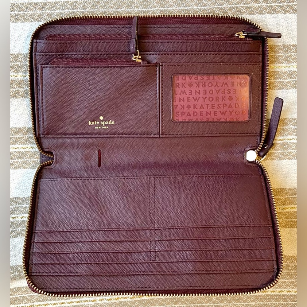Kate Spade Red Wine Maroon Laurel Way Talla Wallet NWT